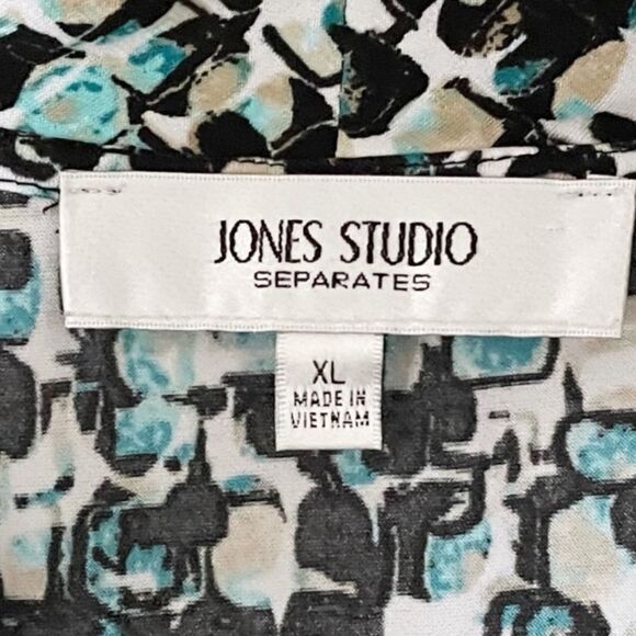 Jones of New York Geometric Print Sleeveless Top - Picture 6 of 6